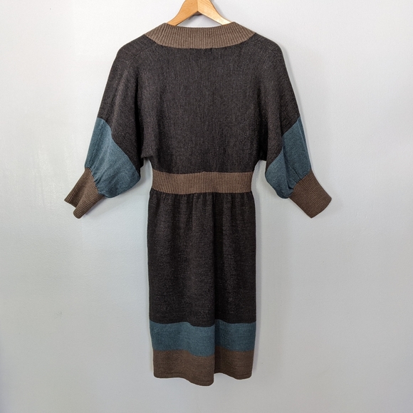 Connected Apparel Knit Dress Size Medium - Picture 2 of 8